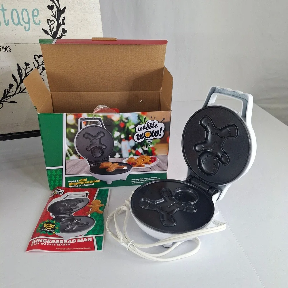 CucinaPro Waffle Wow Gingerbread Man Mini Waffle Maker White‎ 3300 Holiday